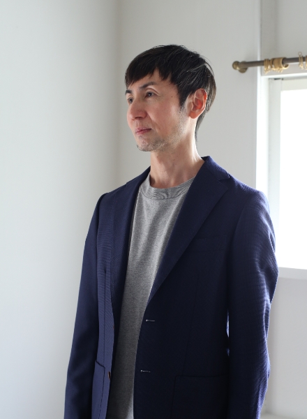 宇都宮賢二 写真